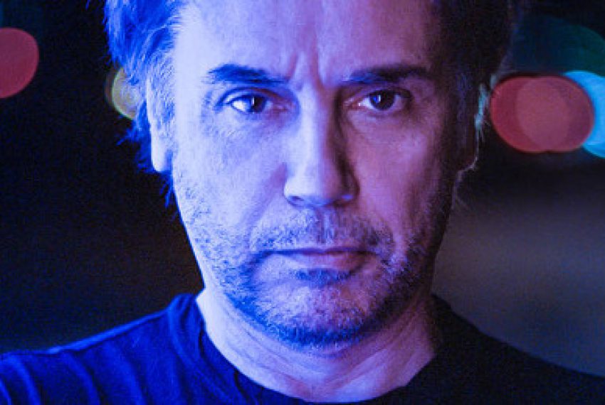 Jean-Michel Jarre dzieli się pierwszym, mocnym singlem z nowej płyty. Pozytywne zaskoczenie