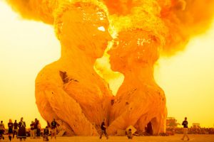 Bez obowiązku szczepień, ale i bez festiwalu. Burning Man przełożony na 2022 rok