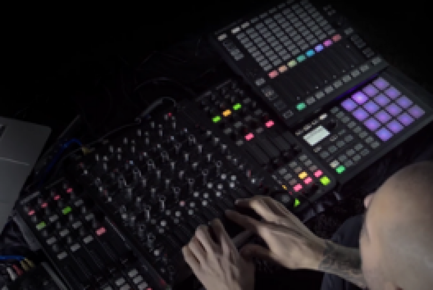 Chris Liebing – Hybrid DJ Setup