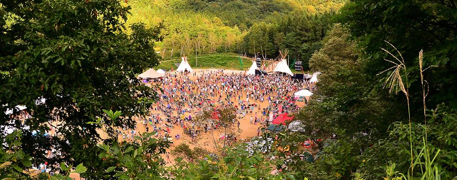 Techno w japońskich górach czyli festiwal bez line-up’u
