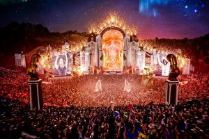Tomorrowland One World Radio świętuje drugie urodziny wspólnie z Arminem Van Buurenem, Afrojackiem i Tiësto