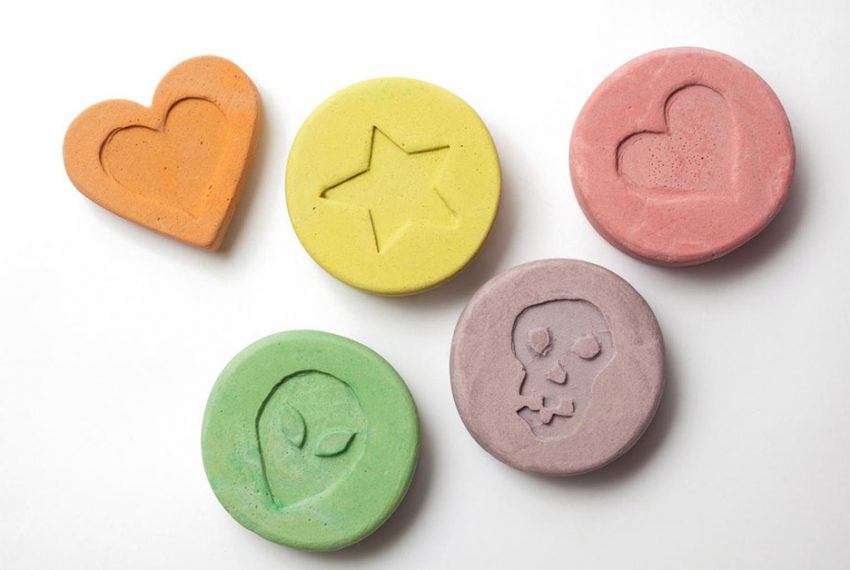 W Wielkiej Brytanii brakuje MDMA. Powód jest…nietypowy