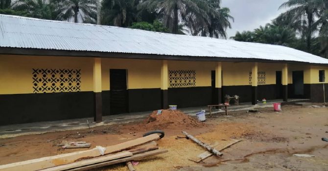 Wytwórnia Lost On You buduje szkołę dla dzieci w Sierra Leone