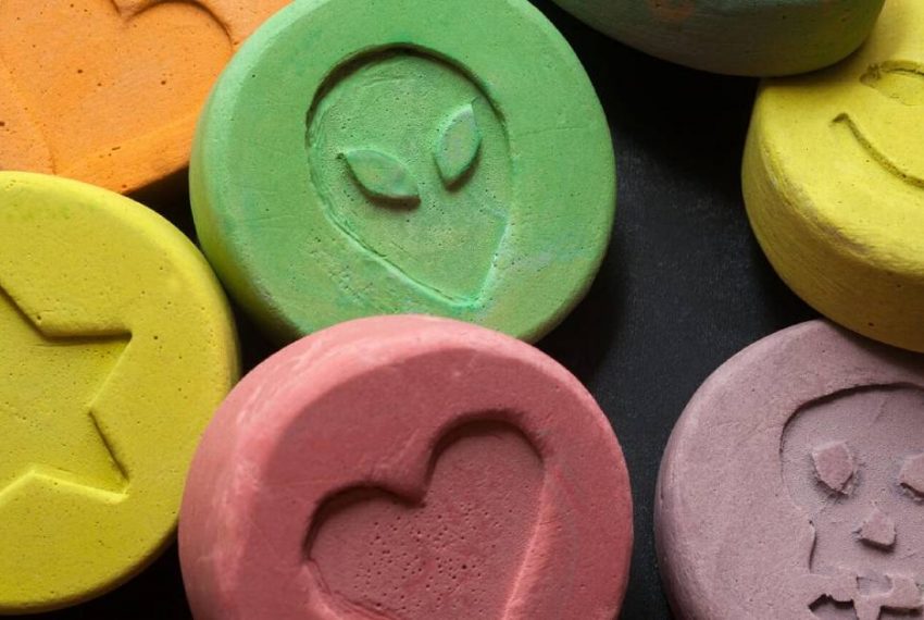 40 000 tabletek ecstasy. Tyle pigułek w ciągu dziewięciu lat wziął narkotykowy rekordzista