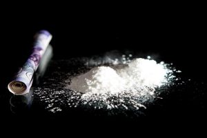 Co płatek śniegu ma wspólnego z kokainą? Więcej, niż byś się spodziewał