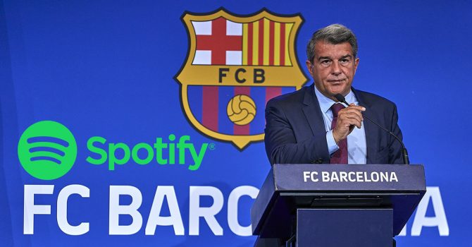 Miał być Arsenal, będzie Barcelona? Spotify silnym kandydatem na nowego sponsora Katalończyków