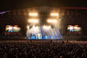 „Występy w ogromnym namiocie Arena robiły fenomenalne wrażenie!” – relacja z Fest Festival 2022