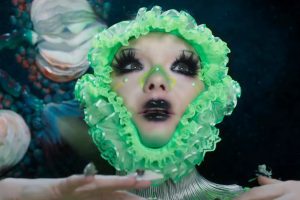 Grzybowa Björk prezentuje nowy teledysk